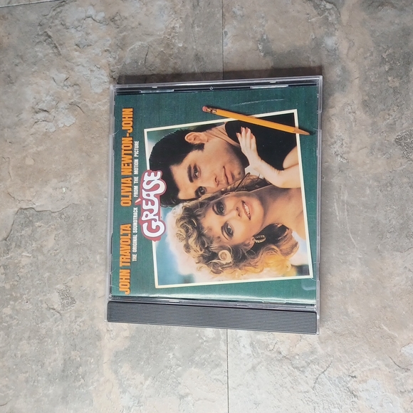 Grease: Original Movie Soundtrack CD - Picture 1 of 8